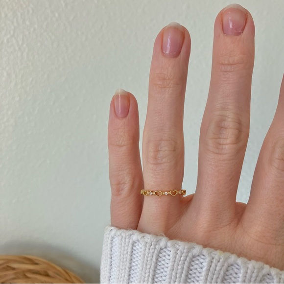 Vintage “Elsie” Gold Promise Ring Heart Reversible Dainty Petite Simple Elegant - Picture 5 of 14